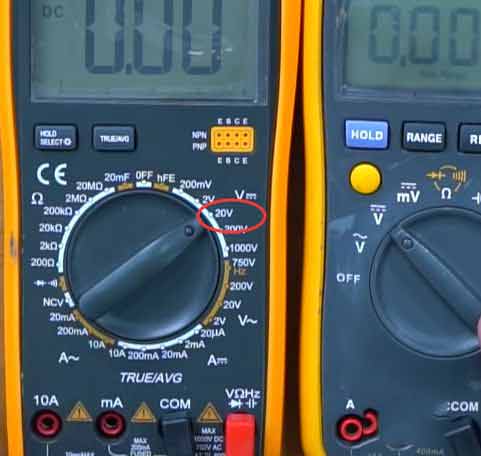 如何用万用表测试手机电池电压